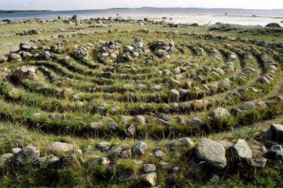 Археологические памятники Соловецких островов. Мыс лабиринтов Большого Соловецкого острова