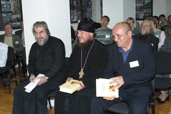 М.В. Лопаткин, директор Соловецкого монастыря, архимандрит Иосиф (Братищев) на открытии конференции